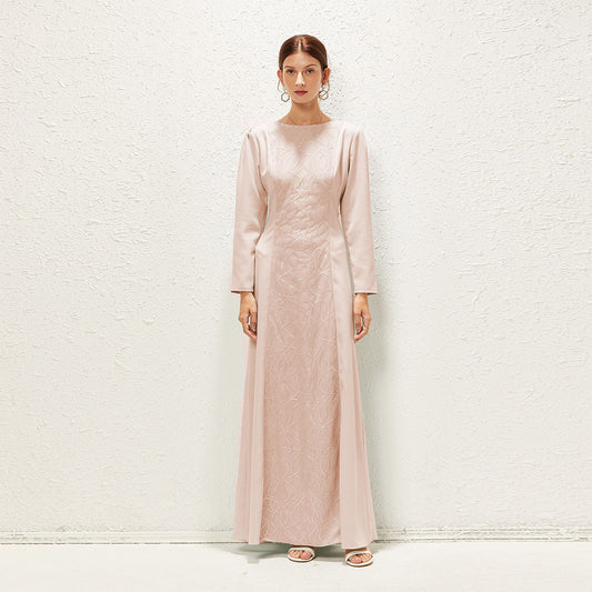 فستان انيق تصميم خليجي بتطريز كامل القطعه من الامام - Lagonna | لاقونا