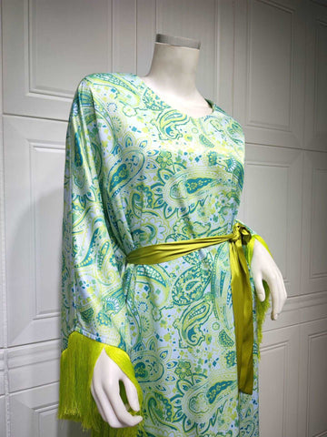 جلابية ستان ميدي بشراشيب جلابية ستان ميدي بشراشيب