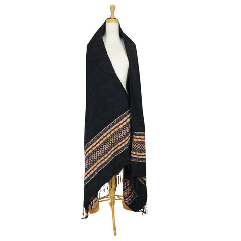شال كشميري اسود صوف حزام عريض مطرز الوان كحلي و بيج - Lagonna | لاقونا شال كشميري اسود صوف حزام عريض مطرز الوان كحلي و بيج - Lagonna | لاقونا