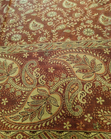 شال كشميري أحمر فاخر شال كشميري أحمر فاخر