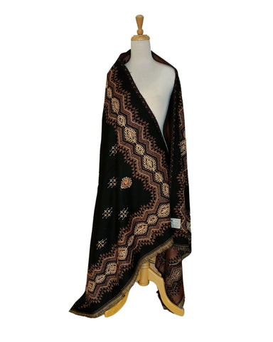 شال كشميري تراثي اسود شال كشميري تراثي اسود