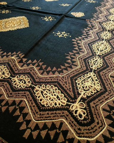 شال كشميري تراثي اسود شال كشميري تراثي اسود