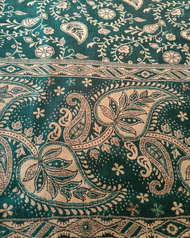 شال كشميري أخضر عشبي فاخر بوجهين شال كشميري أخضر عشبي فاخر بوجهين