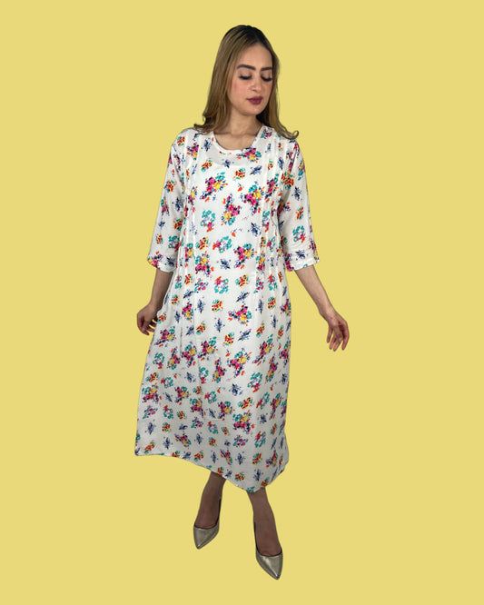 فستان ابيض مشجر بالوان زاهية - Lagonna | لاقونا