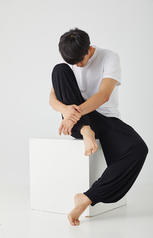 بنطلون رجالي واسع مريح و خفيف - Lagonna | لاقونا بنطلون رجالي واسع مريح و خفيف - Lagonna | لاقونا